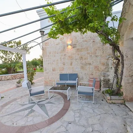 別荘 Trulli Tra Gli Ulivi *