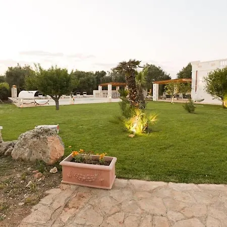 Trulli Tra Gli Ulivi Сasa de vacaciones *