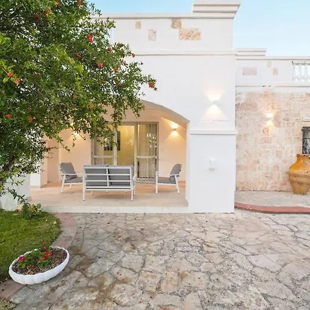 Trulli Tra Gli Ulivi * Ostuni